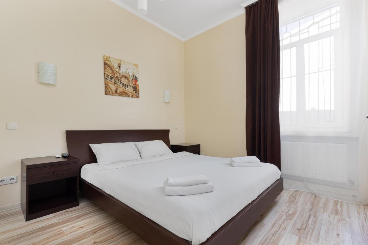 Aparthotel Leonrooms Odessa Extérieur photo