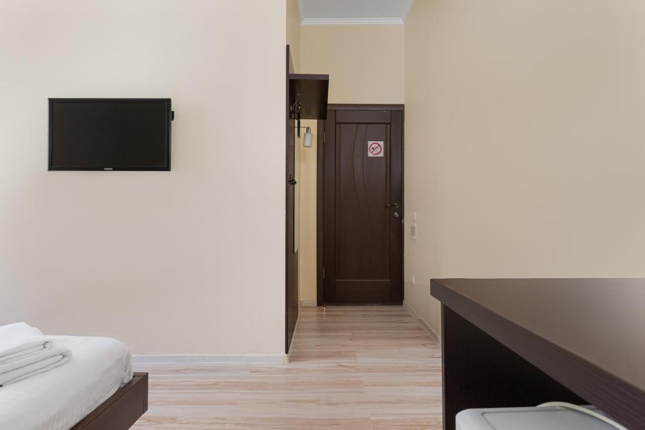 Aparthotel Leonrooms Odessa Extérieur photo